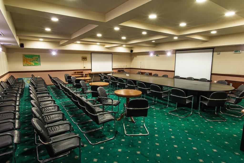 Hotel Izvor Starozagorski Bani Bagian luar foto